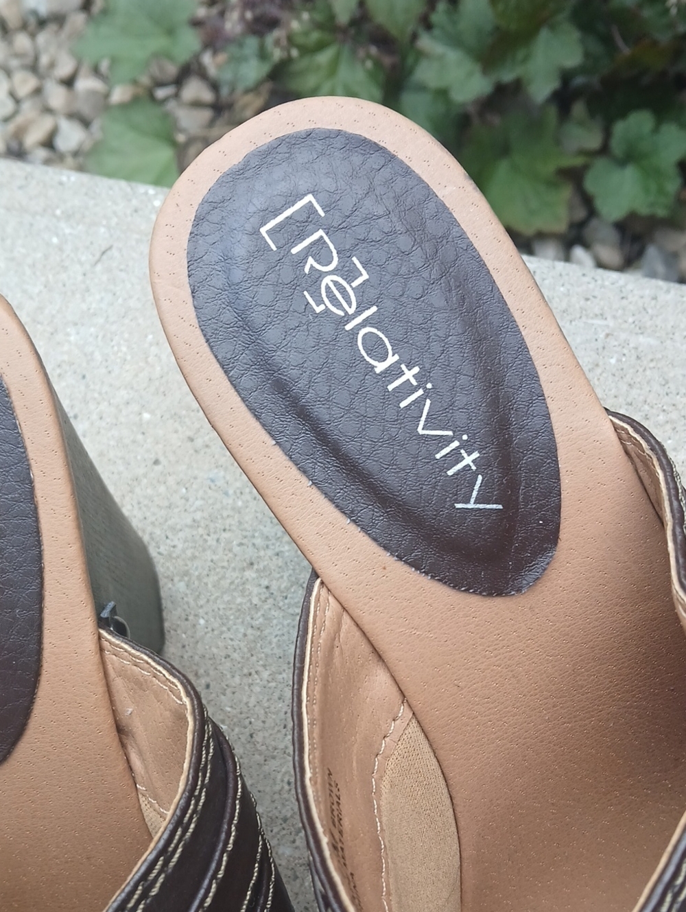 Relativity vintage-style platform clogs Sz 7.5 M - Picture 3 of 12